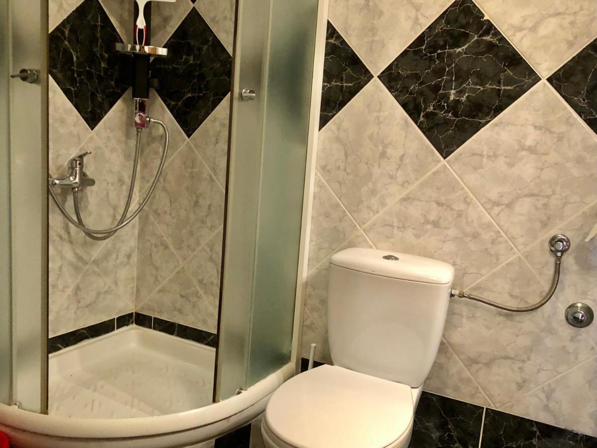 Pine & Oak With Shared Seasonal Hot Tub Apartamento *